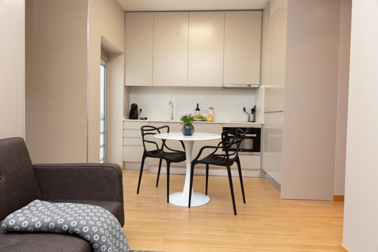 Design Flat In Braga - By Tonsdeverde Bagian luar foto