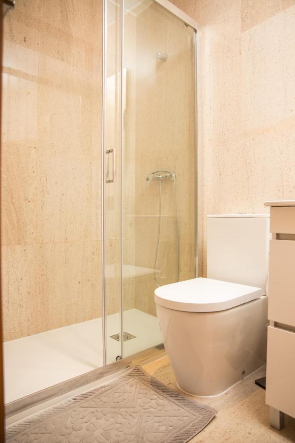 Design Flat In Braga - By Tonsdeverde Bagian luar foto